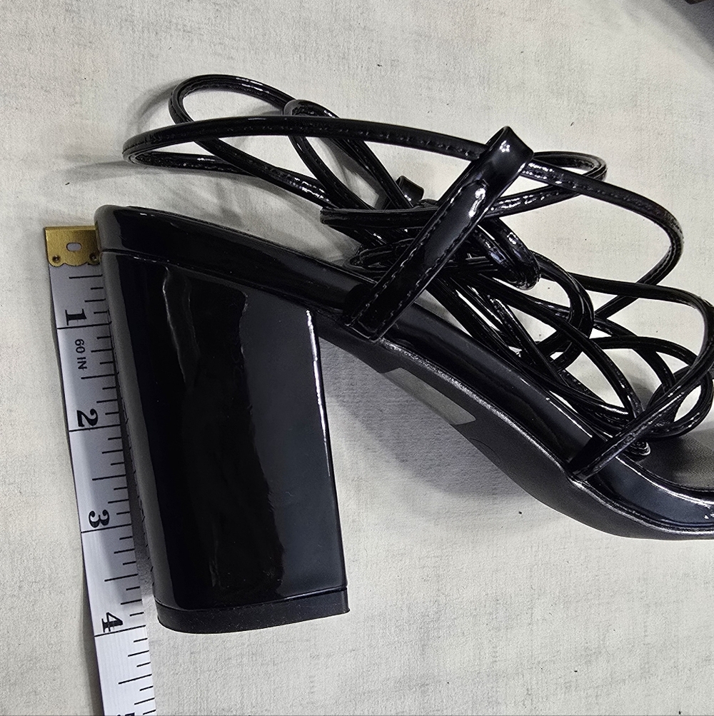 Genshuo Black Strappy Women's Heels - Picture 16 of 16